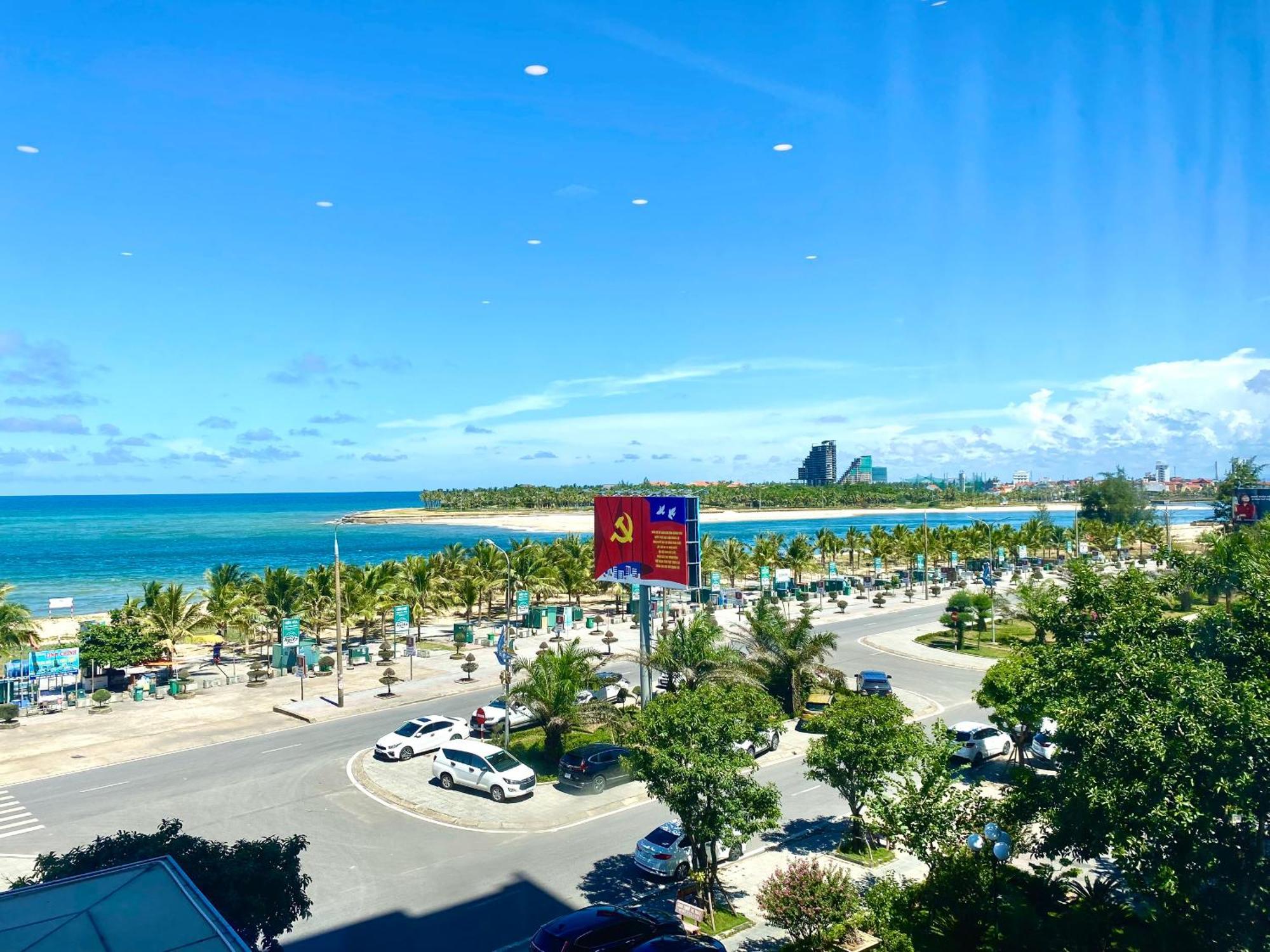 Muong Thanh Luxury Nhat Le Hotel Dong Hoi Extérieur photo