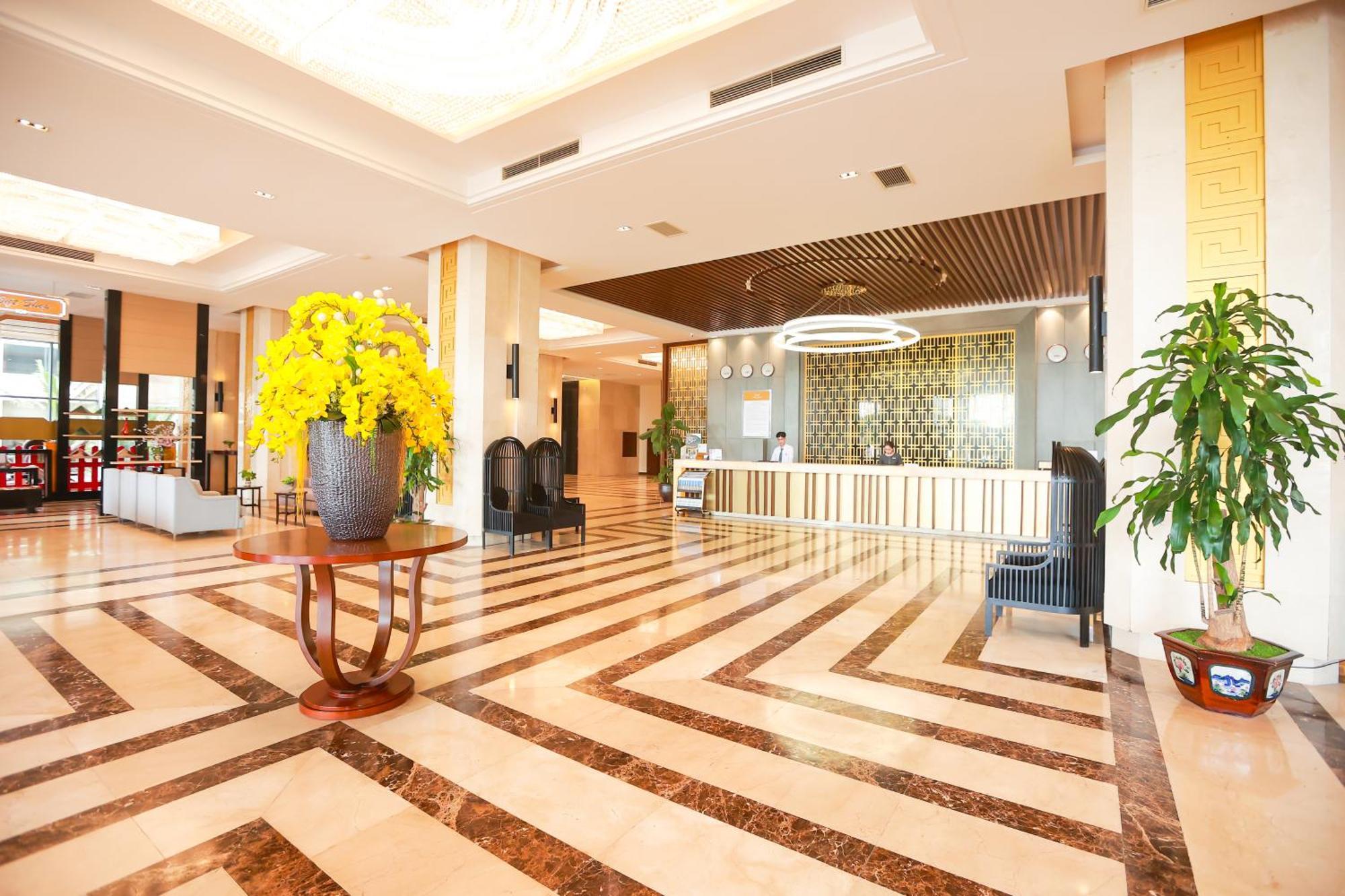 Muong Thanh Luxury Nhat Le Hotel Dong Hoi Extérieur photo