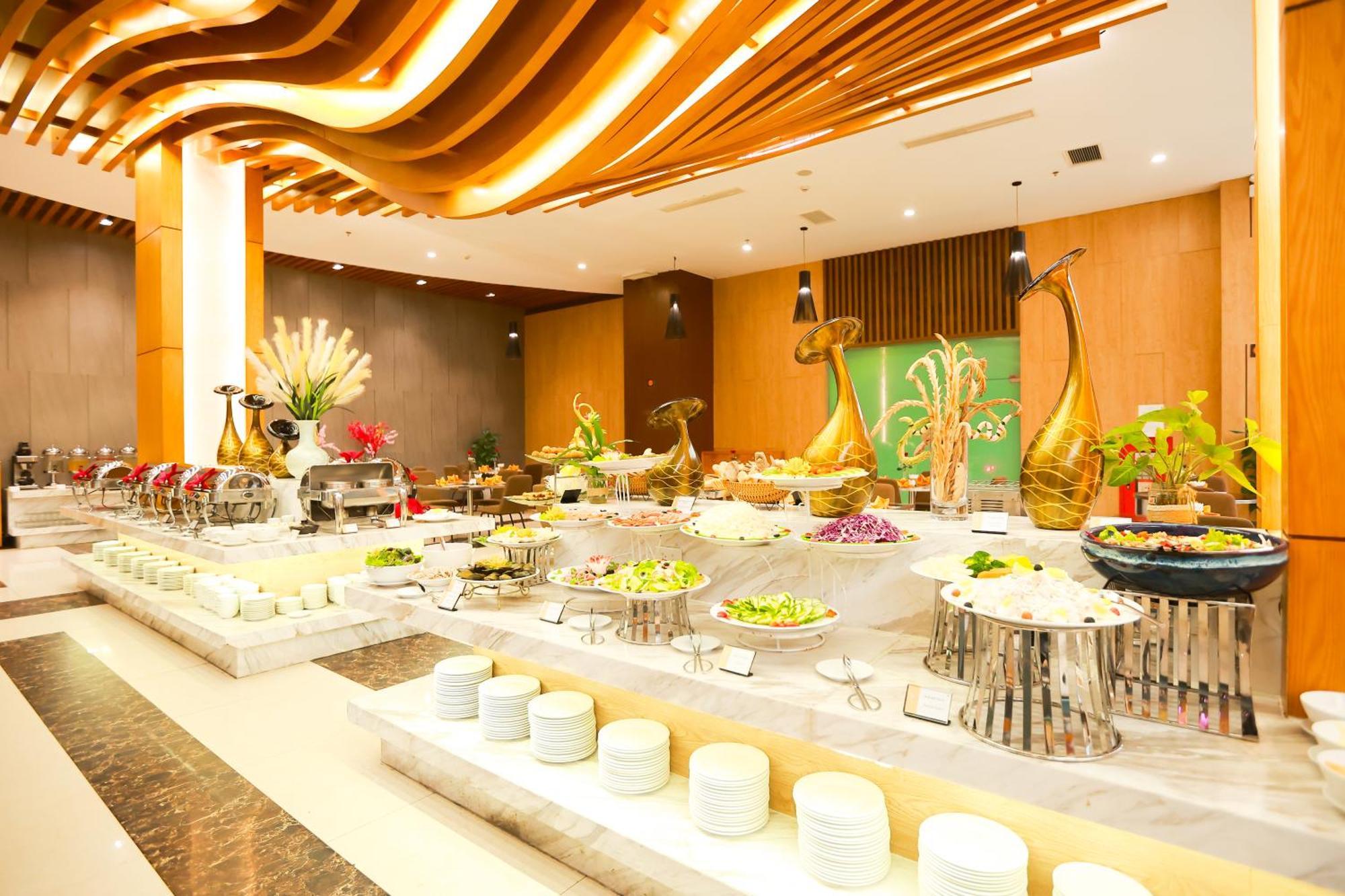 Muong Thanh Luxury Nhat Le Hotel Dong Hoi Extérieur photo