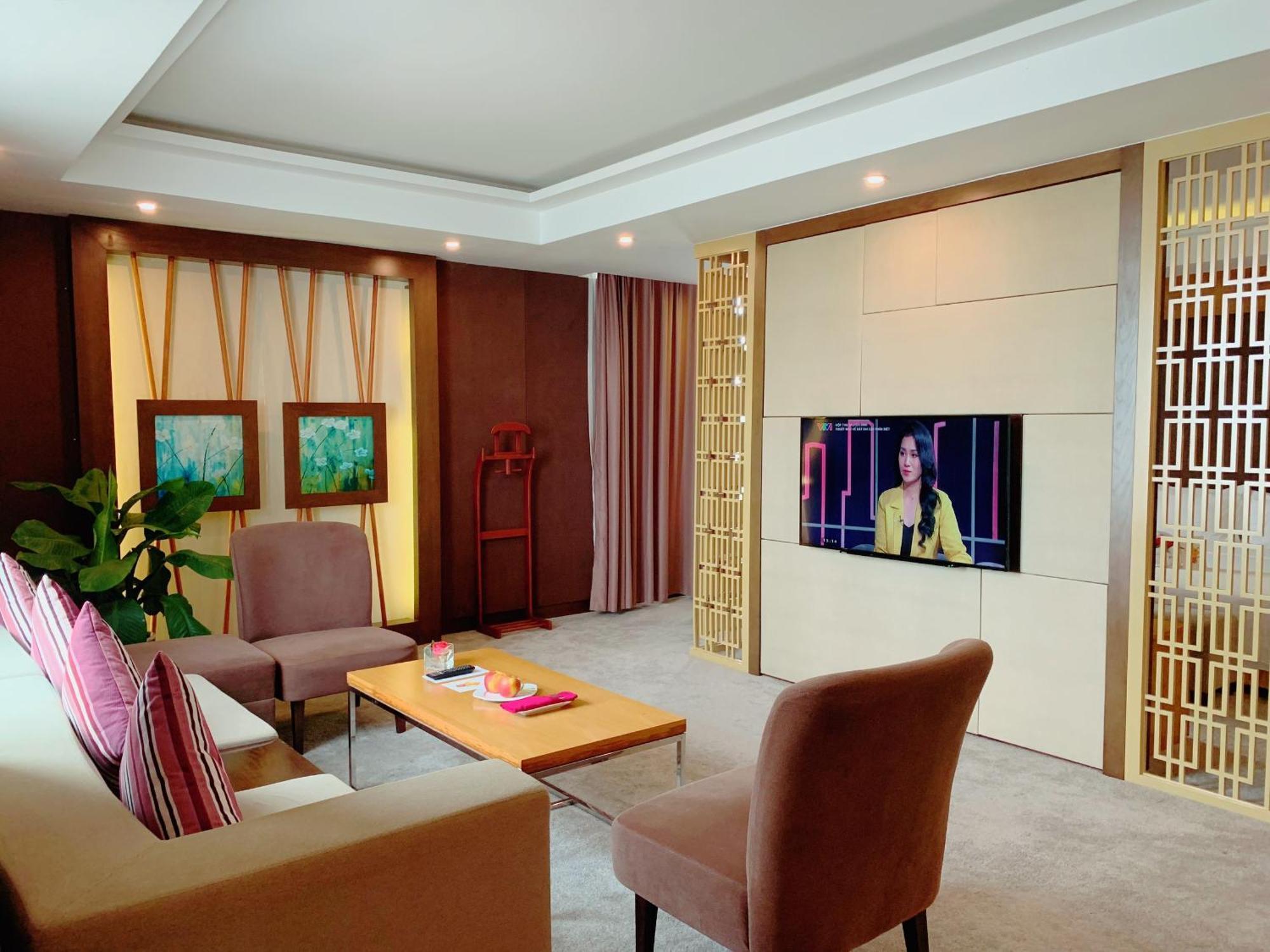 Muong Thanh Luxury Nhat Le Hotel Dong Hoi Extérieur photo